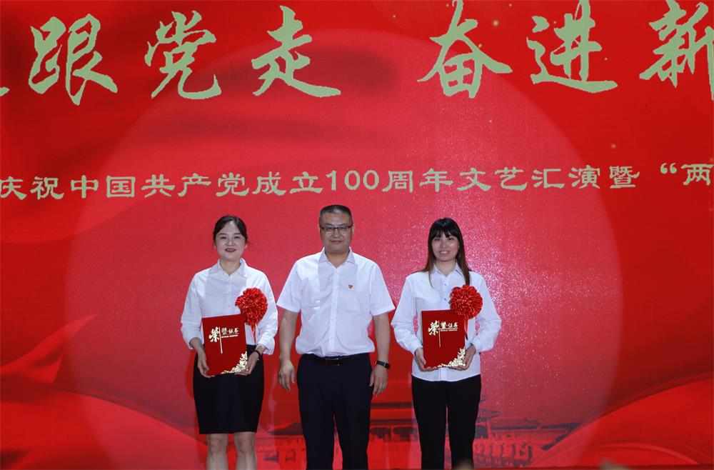 1624521094962190.jpg 4a86dfe5e7cec28225cffa16941fcfd.jpg