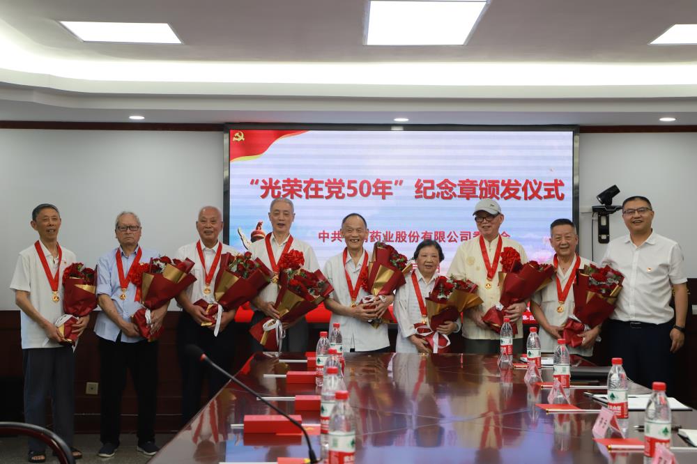 1625448919896567.jpg 81ead49bae93660c7cfd18fbf4c142f.jpg